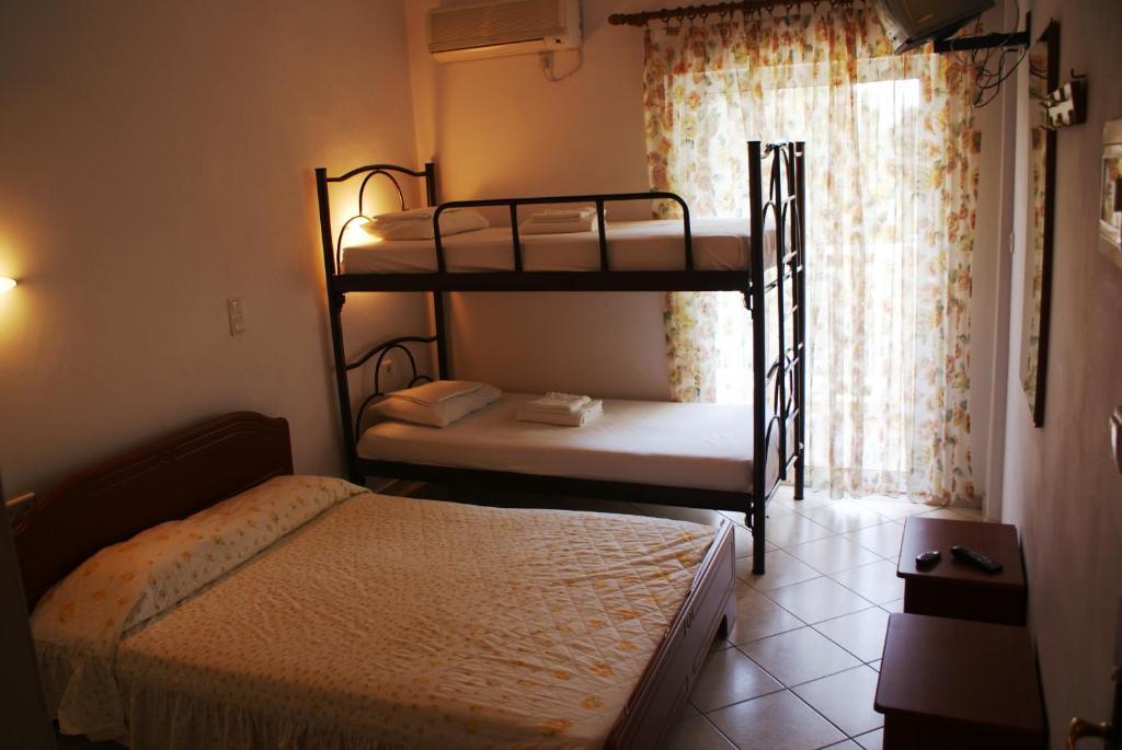 Villa Iris Prinos  Room photo